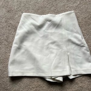 Zara skort white size small